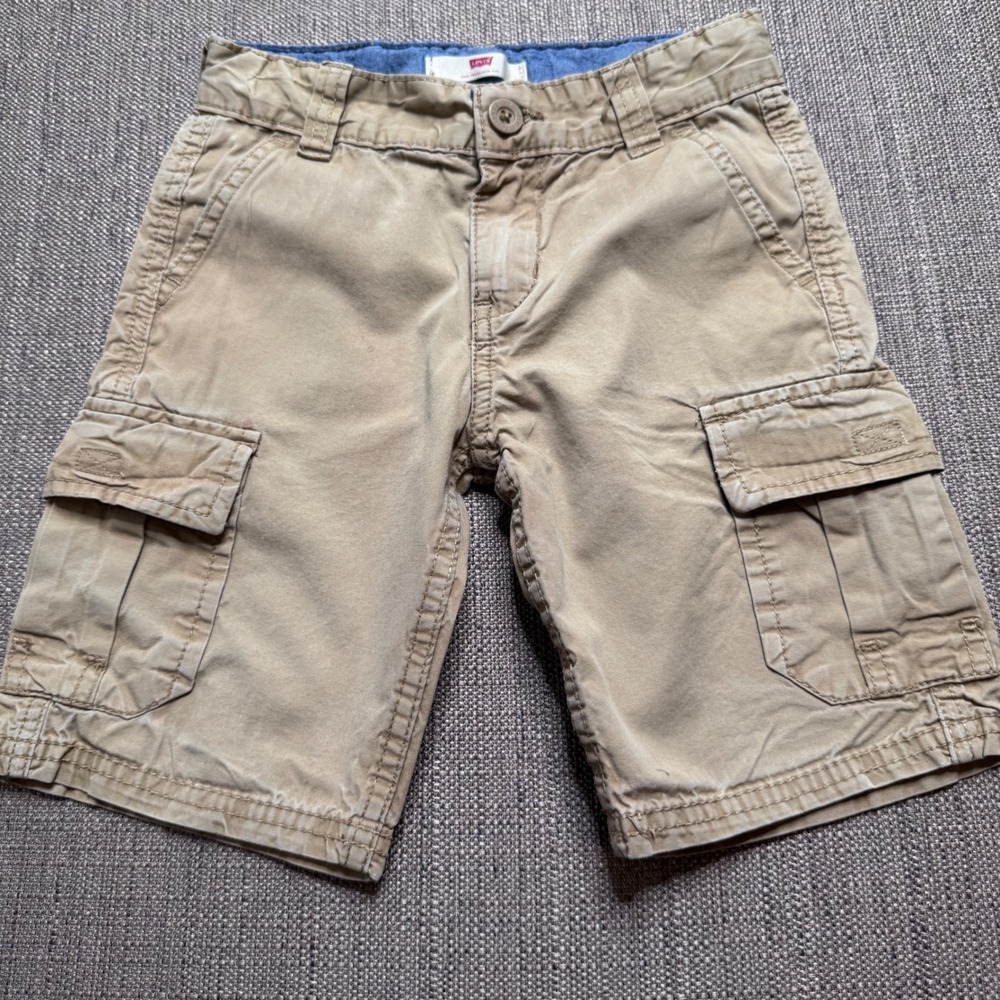 Levi Boys Tan Khaki Cargo Shorts Size 5 Regular 100% Cotton 5410-Y16